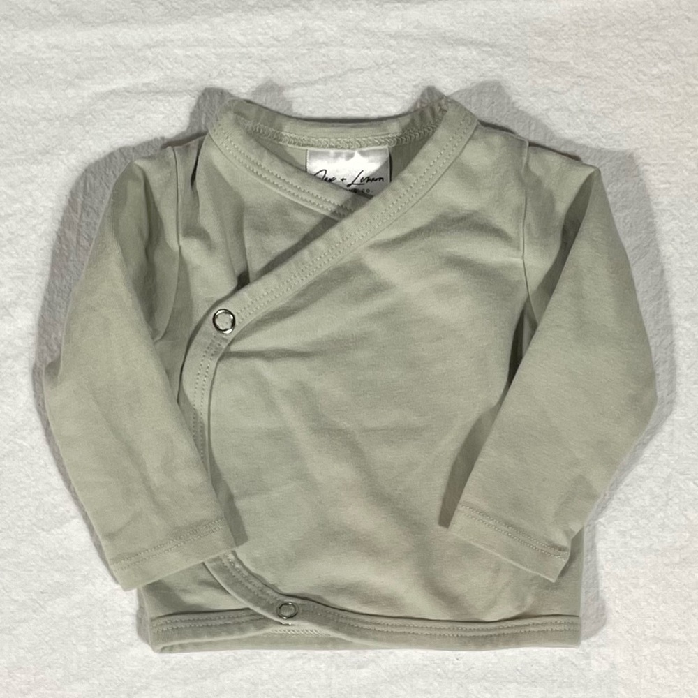 Jax and Lennon Bamboo Kimono Wrap Top - Sage Green
Newborn